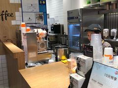 -CoCo都可(湖滨银泰店B区店)