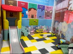 -熊小米专业儿童游泳馆