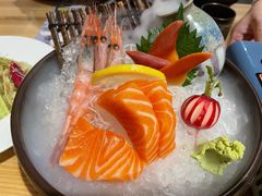 刺身三品-鲔吞·和牛寿喜烧(闵行区绿瘦酒店)