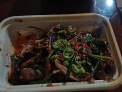 -何师烧烤Pro ·江湖川菜·小龙虾·精酿(太古里旗舰店)