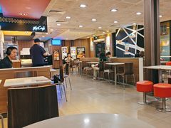 -麦当劳(田林好又多店)
