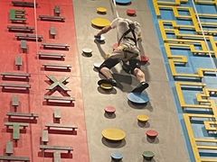 -极限PLAY运动娱乐新世界·团建派对潮玩休闲馆·室内蹦极高空游乐园