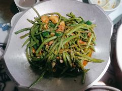 -卢大鲜鱼头捞饭(美利广场店)