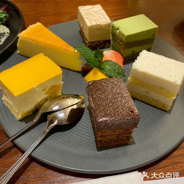 拾号牛扒(宝安壹方城店)点心拼盘图片