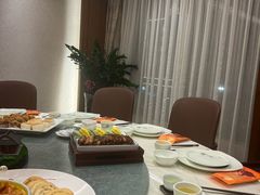 -金满福国际酒店(迎宾大道店)