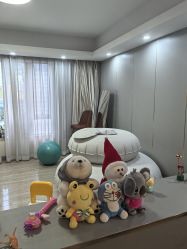 -Mamom club 慢会所(爱丁堡店)