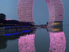 -湖州太湖旅游度假区-月亮广场