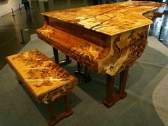 -东浩兰生上海世博展览馆