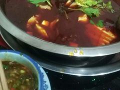 -云溪河冷锅鱼(成都玉林小吃街店)