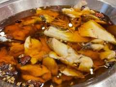 -鑫巴蜀小镇 · 水煮鱼专研店(玉桥店)