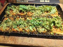 -吞鱼兽麻辣烤鱼(万达店)