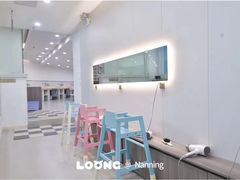 -龙格亲子游泳俱乐部(南宁中心店)