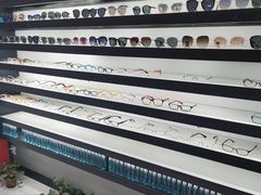 -简·爱眼镜(赛隆眼镜广场店)