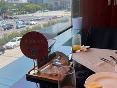 -东方红海鲜百汇(国际大厦店)