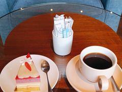 -广州中心皇冠假日酒店·汇点大堂吧