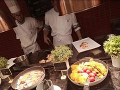 -东华假日酒店自助餐
