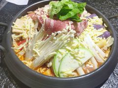 韩式芝士年糕拉面火锅-烤路里·韩国品质自助烤肉(石路天虹4号店)