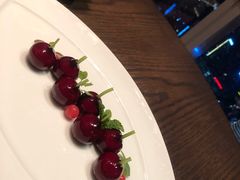 樱桃鹅肝-广州柏悦酒店·悦景轩·粤菜餐厅