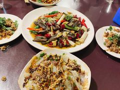 拌肺片-百年粉蒸牛肉