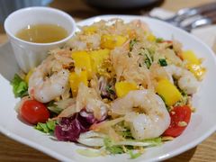 鲜柚芒果沙拉-HELLO 27 意面·沙拉·帕尼尼