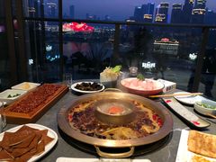 -长嘉·河图火锅(长嘉汇江景旗舰店)