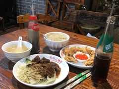 牛腩捞面-吴财记面家(大同路店)