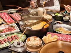 -三出山火锅(南京万象天地店)