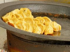 -黄阿姨锅贴大王(万航渡路店)