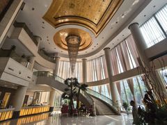 -东方豪景花园酒店·怡景旋转餐厅