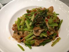 -雀蓝川菜(奥体广场店)