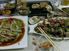 -覃记海鲜美食餐厅