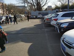 -陶然亭公园南门停车场