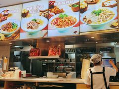 -小杨生煎(浦江欢乐颂店)