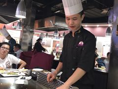 -利昂法式铁板主题餐厅(新奥购物中心店)