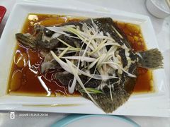 清蒸多宝鱼-北戴河庆山饭店·海鲜砂锅粥(北戴河黑石路店)