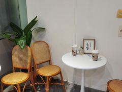 用餐区-橙呦·私人定制生日蛋糕