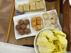 -楼外楼大刀肉传统火锅居(博学路店)