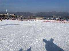 -鳌山滑雪度假区