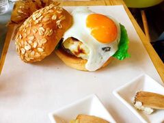 -The Sunny Side Cafe Station 1