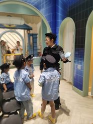 -奈尔宝家庭中心·亲子餐厅(华采天地店)