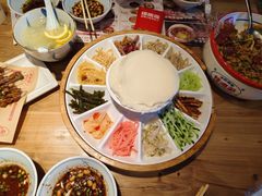 -怪噜范·老贵阳街头名小吃(汇金星力城店)