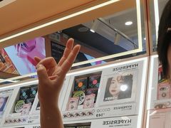 -4iNLOOK美瞳店(中山公园龙之梦店)