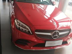 -天津波士信达奔驰4S店(卫津南路店)