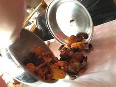 -The Crab Pot Seattle