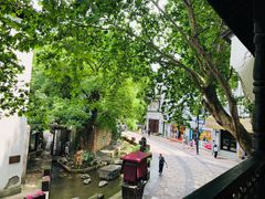 -猫的天空之城概念书店(杭州南宋御街店)