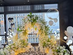 -上海龙之梦万丽酒店