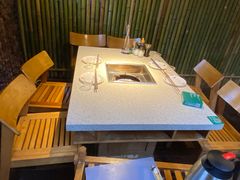 -二荆条·蜀鲜汇城市森林火锅