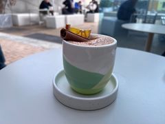 -UNI UNI(环亚凯瑟琳店)