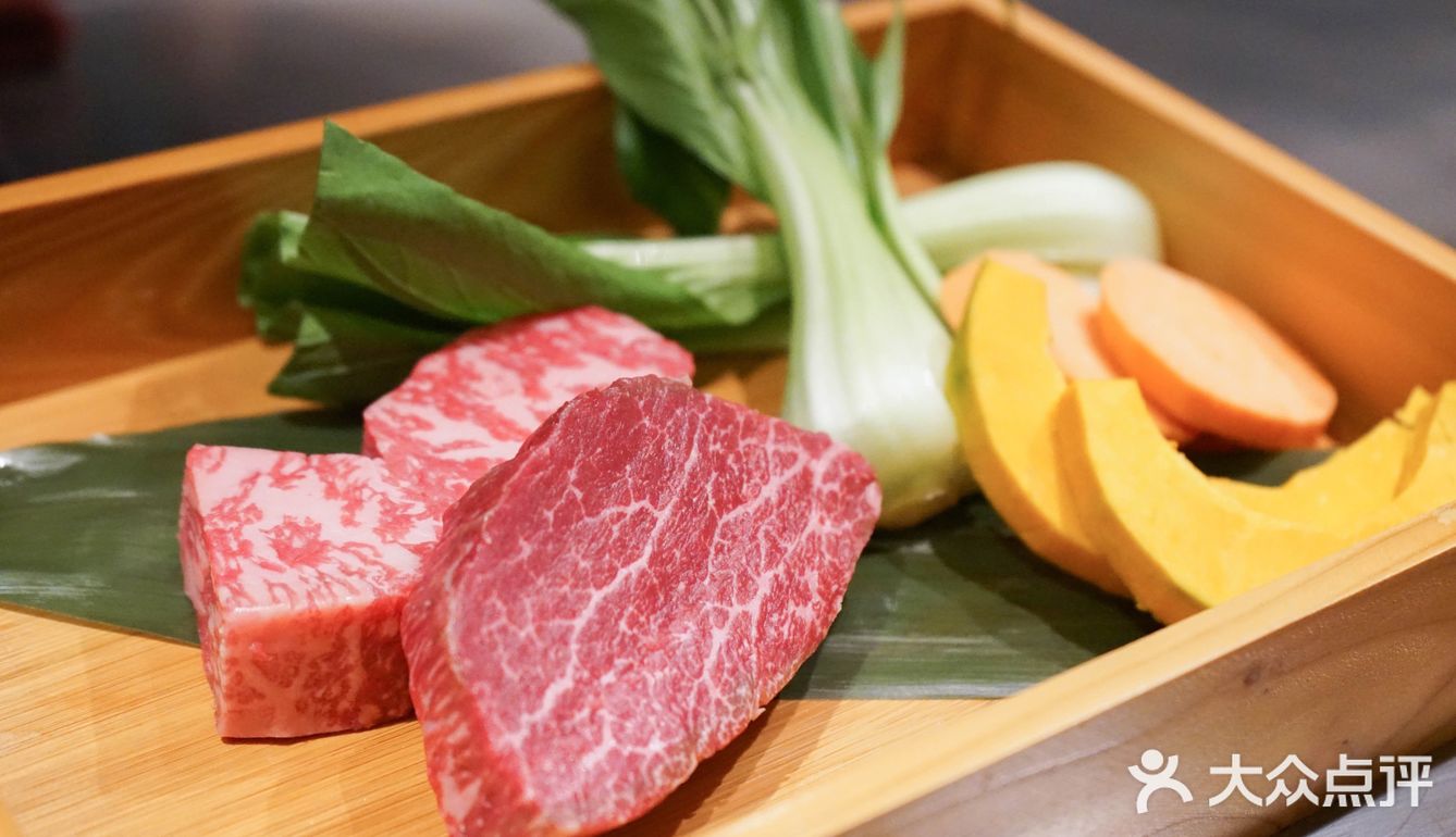 顶级日本血统射和牛🐂！一口入魂，如梦似幻～