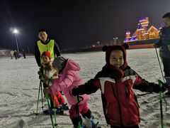 -荣盛康旅野三坡滑雪场